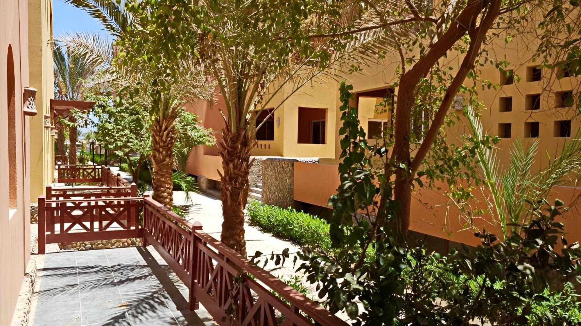 Al Dora Residence Hotel Хургада Экстерьер фото